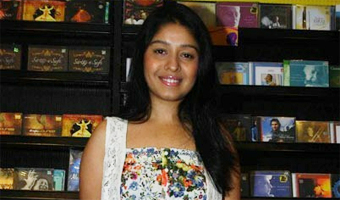 Sunidhi dislikes tagging songs as 'item numbers'